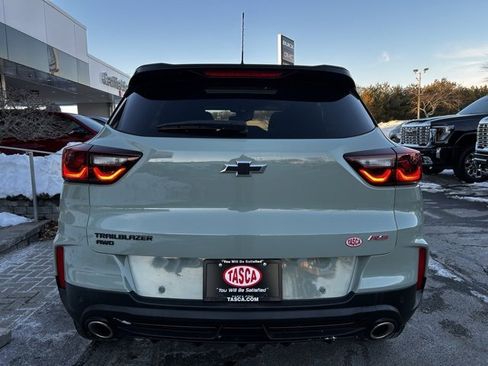 Used 2024 Chevrolet TrailBlazer RS w/ Convenience Package image 5