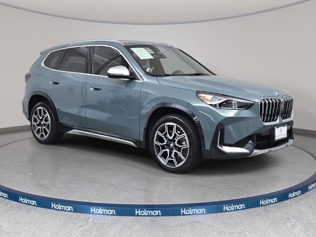 Used 2023 BMW X1 xDrive28i w/ Convenience Package AWD/4WD image 4