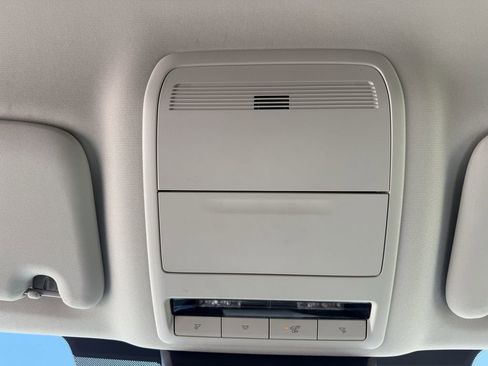 Used 2024 MAZDA CX-90 3.3 Turbo w/ Select Package image 32