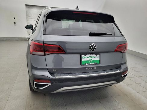 Used 2023 Volkswagen Taos SE FWD image 6