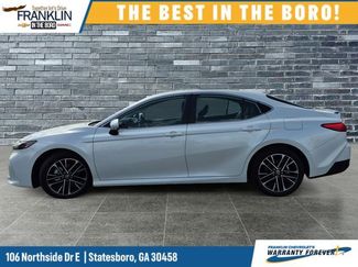 Used 2025 Toyota Camry XLE video 2