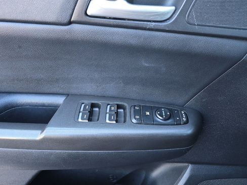 Used 2017 Kia Sportage EX w/ EX Premium Package image 11