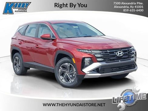 New 2026 Hyundai Tucson Blue SE AWD/4WD image 1