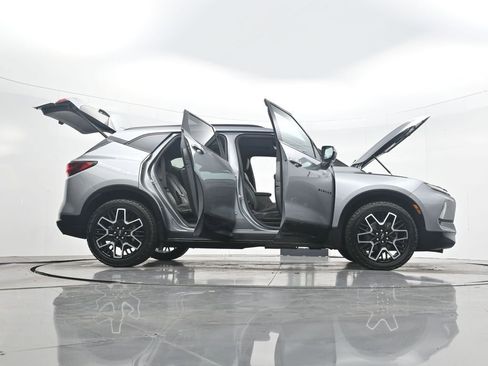 Used 2023 Chevrolet Blazer RS w/ Driver Confidence II Package image 44