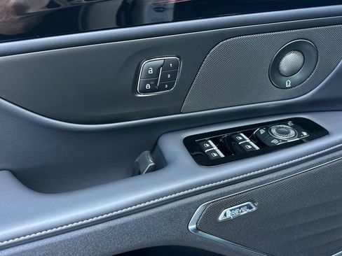 New 2026 Lincoln Nautilus Premier w/ Equipment Group 102A image 10