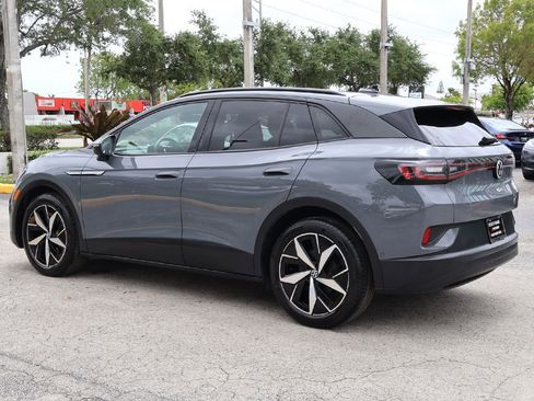 Used 2023 Volkswagen ID.4 S RWD image 12