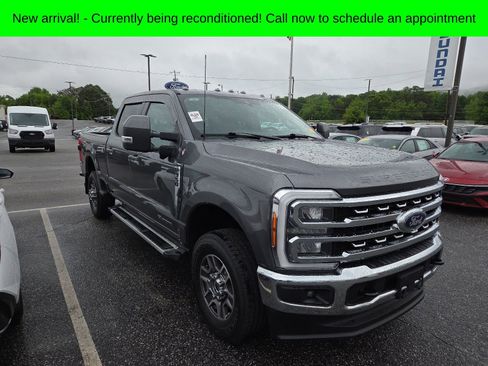 Used 2023 Ford F350 Lariat w/ Snow Plow/Camper Package AWD/4WD image 2