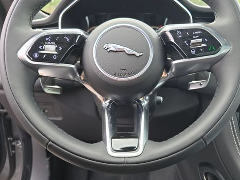 New 2026 Jaguar F-PACE R-Dynamic S AWD/4WD image 40