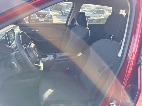 Certified 2023 Nissan Rogue SV image 10