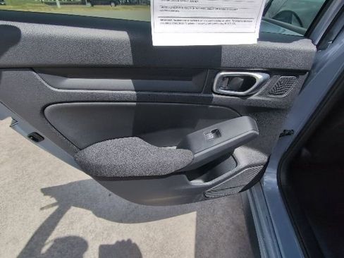 Used 2023 Honda Civic Sport image 26