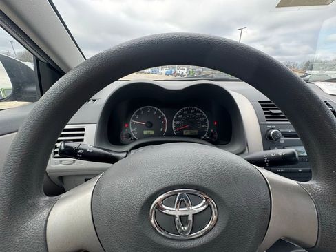 Used 2010 Toyota Corolla LE image 13