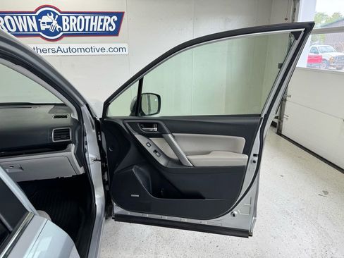 Used 2018 Subaru Forester 2.5i Limited w/ Popular Package #3B AWD/4WD image 28