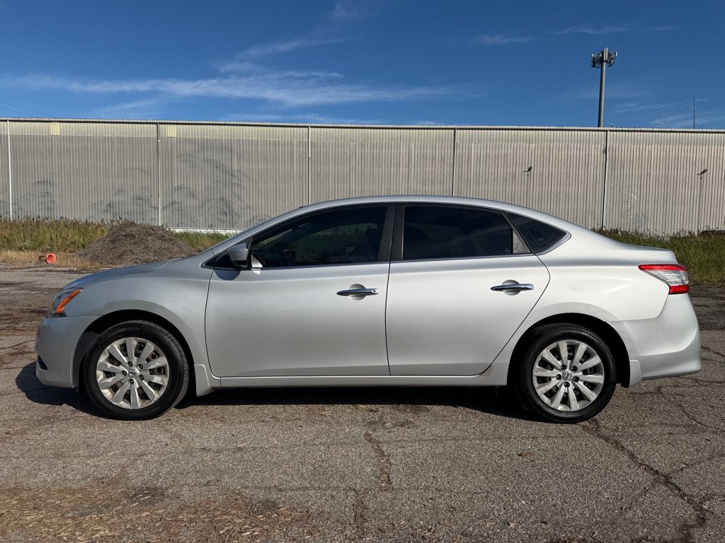 Used 2014 Nissan Sentra S FWD image 7