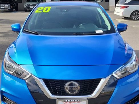Used 2020 Nissan Versa SV image 29