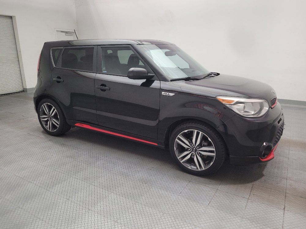 Used 2015 Kia Soul + FWD image 11