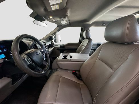 Used 2022 Ford F250 XL w/ Power Equipment Group image 21