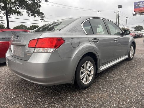 Used 2011 Subaru Legacy 2.5i Premium AWD/4WD image 7