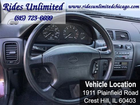Used 1997 Nissan Maxima GXE image 16