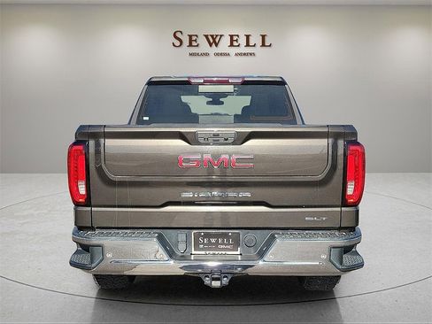 Used 2019 GMC Sierra 1500 SLT image 4