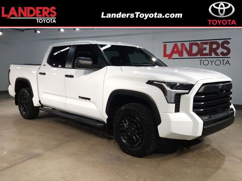 Used 2025 Toyota Tundra SR5 image 1