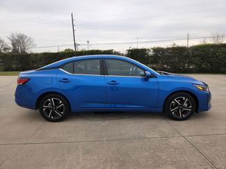 Used 2025 Nissan Sentra SV video 4