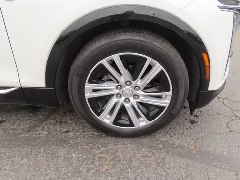 Used 2024 Cadillac Lyriq Tech AWD/4WD image 10