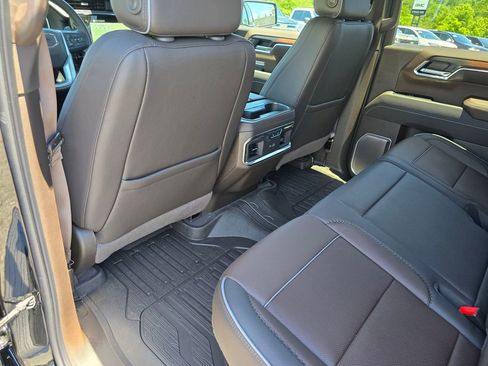 New 2026 GMC Sierra 1500 Denali w/ Denali Reserve Package AWD/4WD image 27