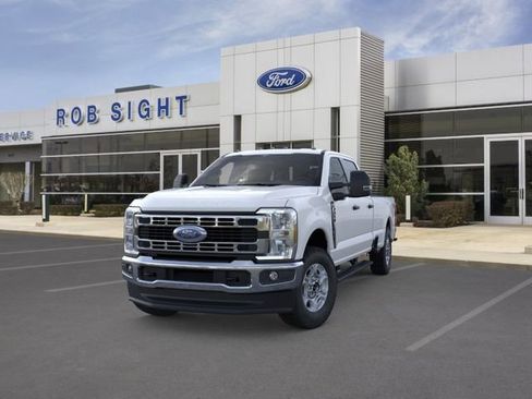 New 2026 Ford F350 XLT w/ FX4 Off-Road Package AWD/4WD image 2