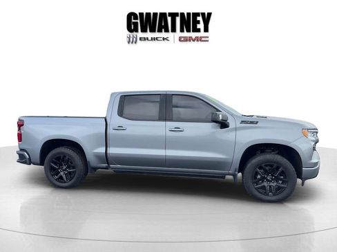 Used 2024 Chevrolet Silverado 1500 RST AWD/4WD image 4