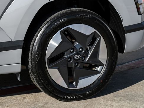 Used 2025 Hyundai Kona SEL image 50