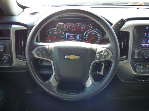 Used 2017 Chevrolet Silverado 1500 LT AWD/4WD image 19