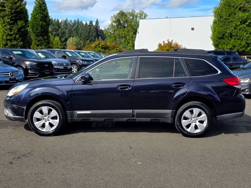Used 2012 Subaru Outback 2.5i Premium w/ All-Weather Pkg AWD/4WD image 5