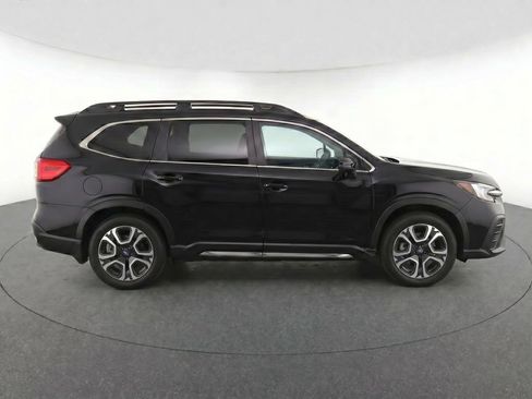 Used 2023 Subaru Ascent Limited AWD/4WD image 8