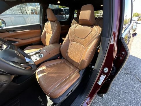 Certified 2023 INFINITI QX60 Autograph w/ Cargo Package AWD/4WD image 15