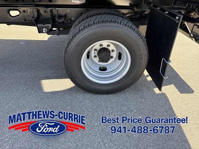 New 2026 Ford F350 XL w/ XL Chrome Package RWD image 13