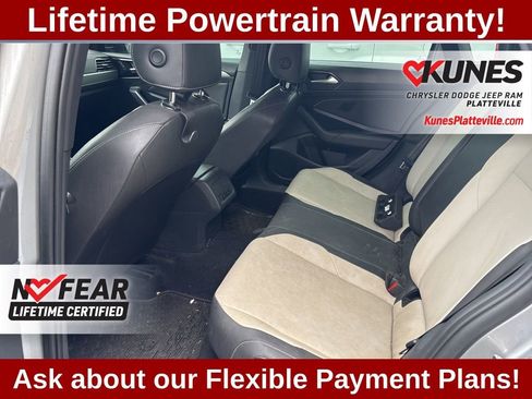 Used 2021 Volkswagen Jetta R-Line image 21