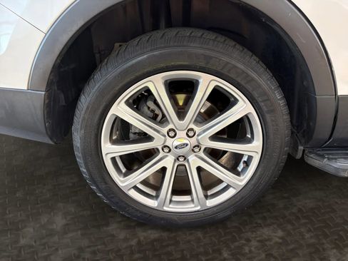Used 2017 Ford Explorer Limited AWD/4WD image 40