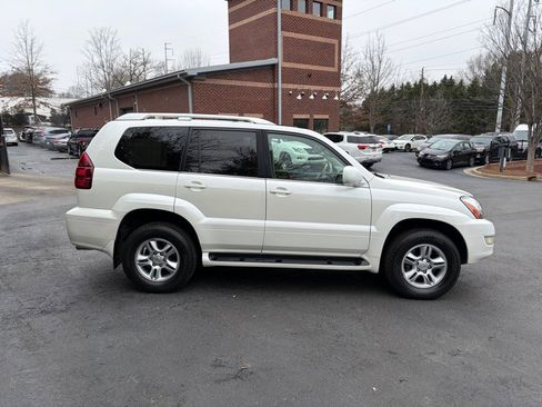 Used 2006 Lexus GX 470 image 9