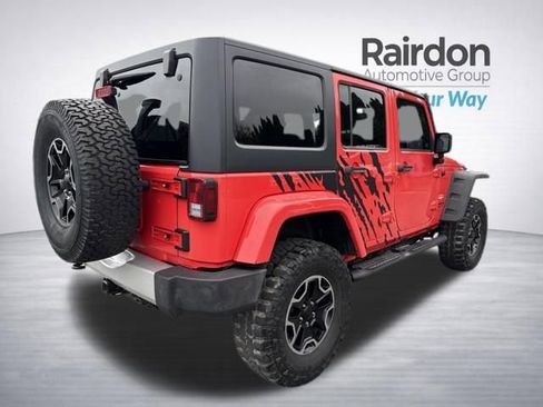 Used 2013 Jeep Wrangler Unlimited Sahara AWD/4WD image 7