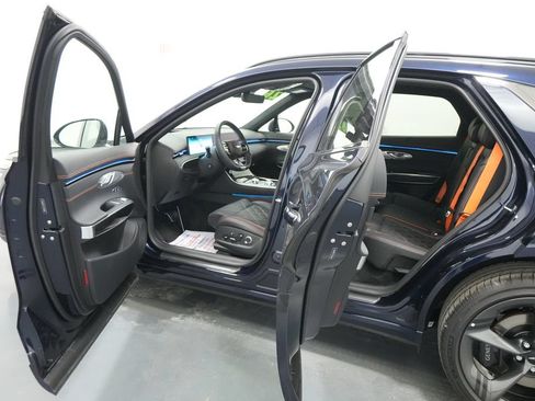 New 2026 Genesis GV70 3.5T Sport Prestige AWD/4WD image 26