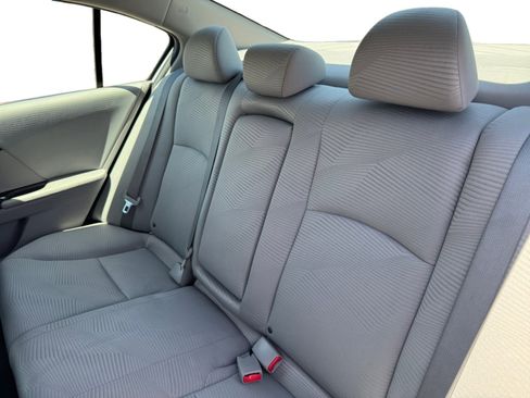 Used 2015 Honda Accord LX image 16