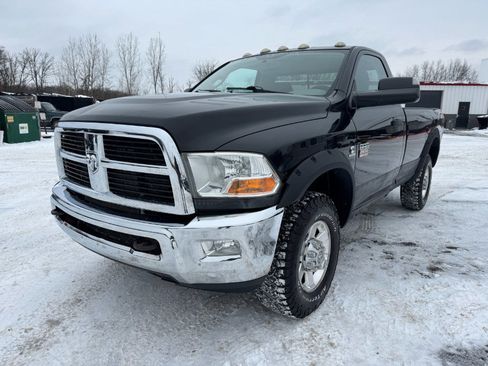 Used 2011 RAM 2500 SLT w/ Popular Equipment Group image 1