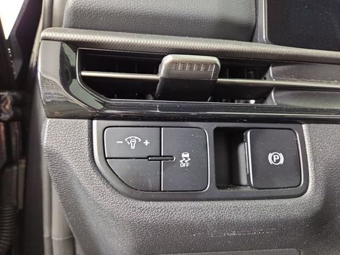 Certified 2026 Kia Sportage LX FWD image 27