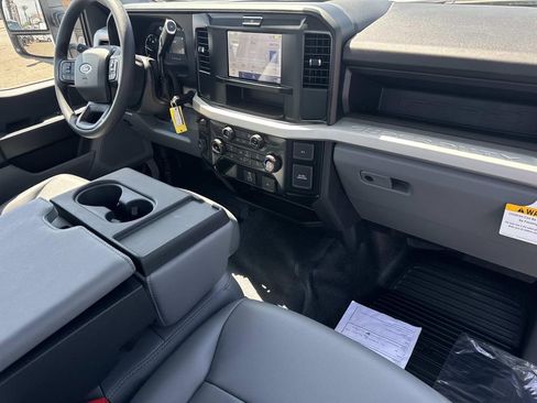 New 2025 Ford F550 2WD Regular Cab Super Duty image 27