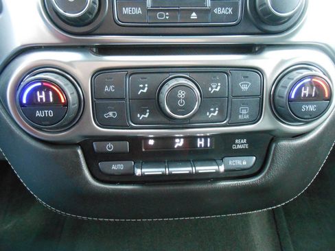 Used 2016 Chevrolet Tahoe LS image 12