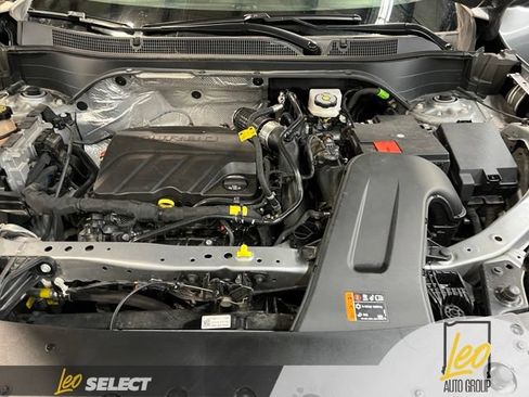 Used 2024 Chevrolet Trax LS w/ LS Convenience Package FWD image 29
