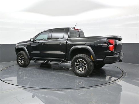 Certified 2024 Chevrolet Colorado ZR2 image 4