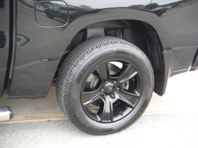 Used 2019 RAM 1500 Sport w/ Level 2 Equipment Group AWD/4WD image 6