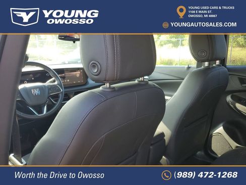 Used 2024 Buick Encore GX Preferred AWD/4WD image 25