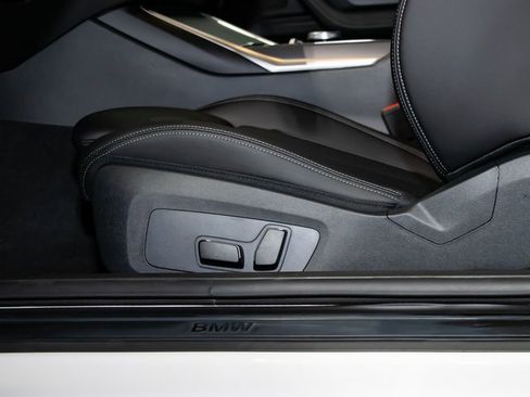 Used 2026 BMW 230i xDrive Coupe image 15